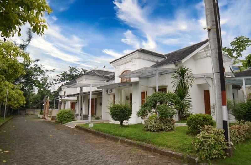 Modern luxury home